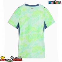 Camisa de Futebol Suíça Equipamento Secundário Mulheres Mundo 2026 Manga Curta